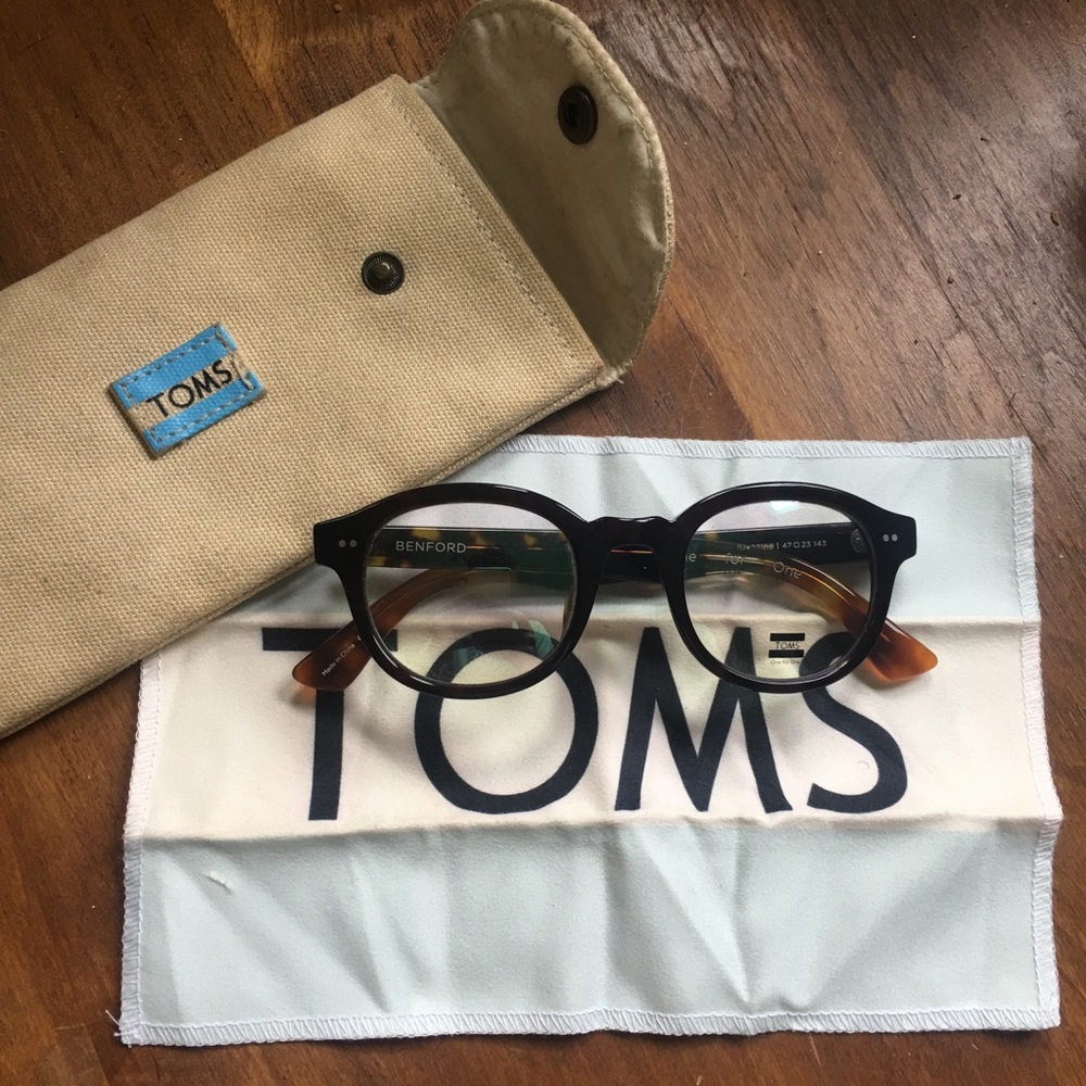 Toms Glasses